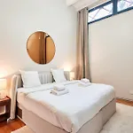Apartament Maison Sixth June
