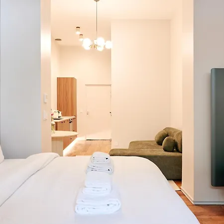 Apartament Maison Sixth June