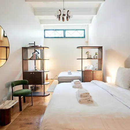 Maison Sixth June Apartman