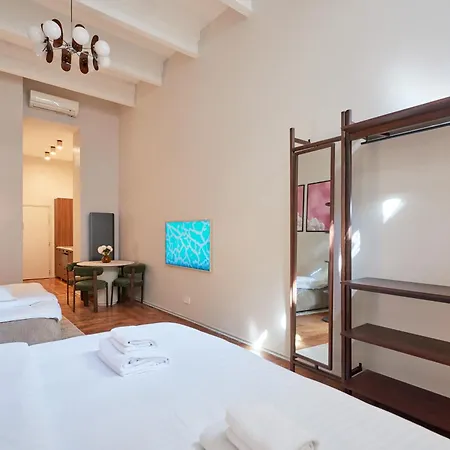 Maison Sixth June Apartman Párizs