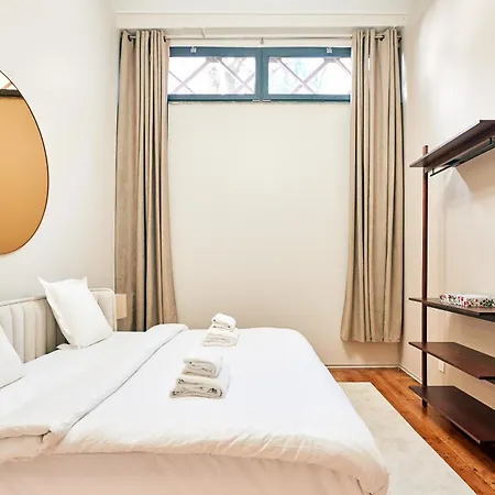 Maison Sixth June Apartman