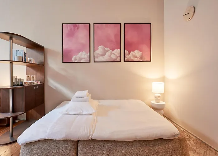 Maison Sixth June Διαμέρισμα *