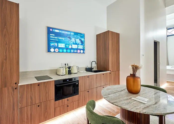 Διαμέρισμα Maison Sixth June