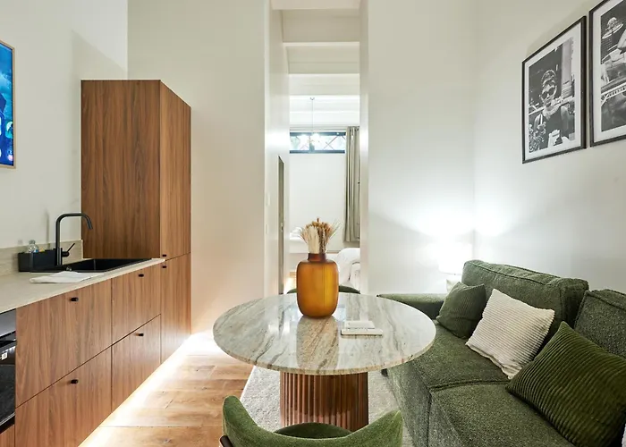 Maison Sixth June Paris