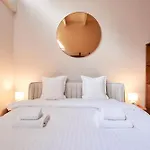Maison Sixth June * Παρίσι